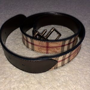 Women’s Burberry belt